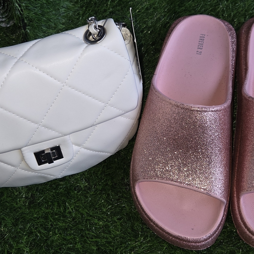 Combo Pink Glitter Slides and White Quilted Bag Forever 21 ,Size 9W - Picture 2 of 9